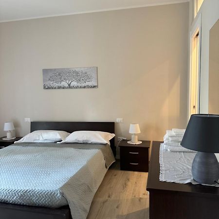 Casa Erminia Leilighet Caserta Eksteriør bilde